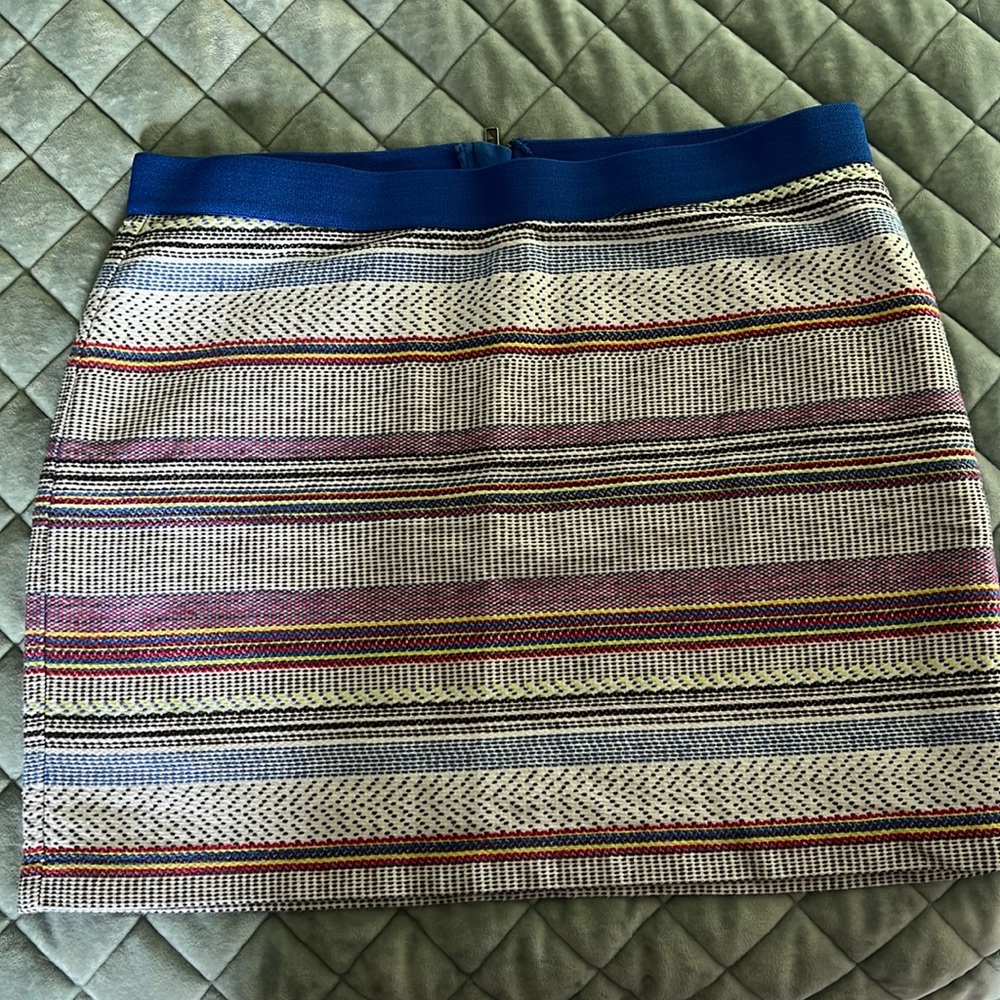 Gap mini skirt